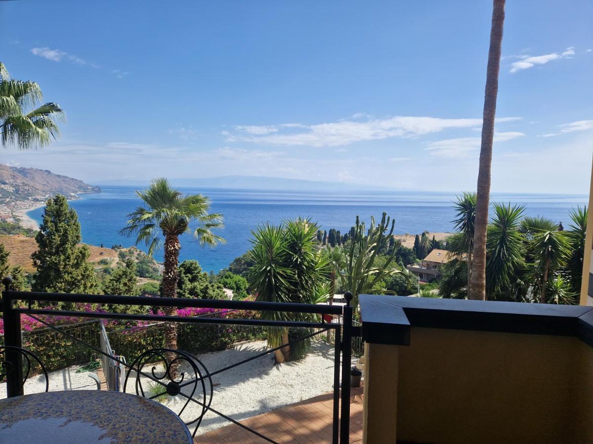 Taormina Bella Vista Apartment In Center With Pool By Taormina Holidays エクステリア 写真